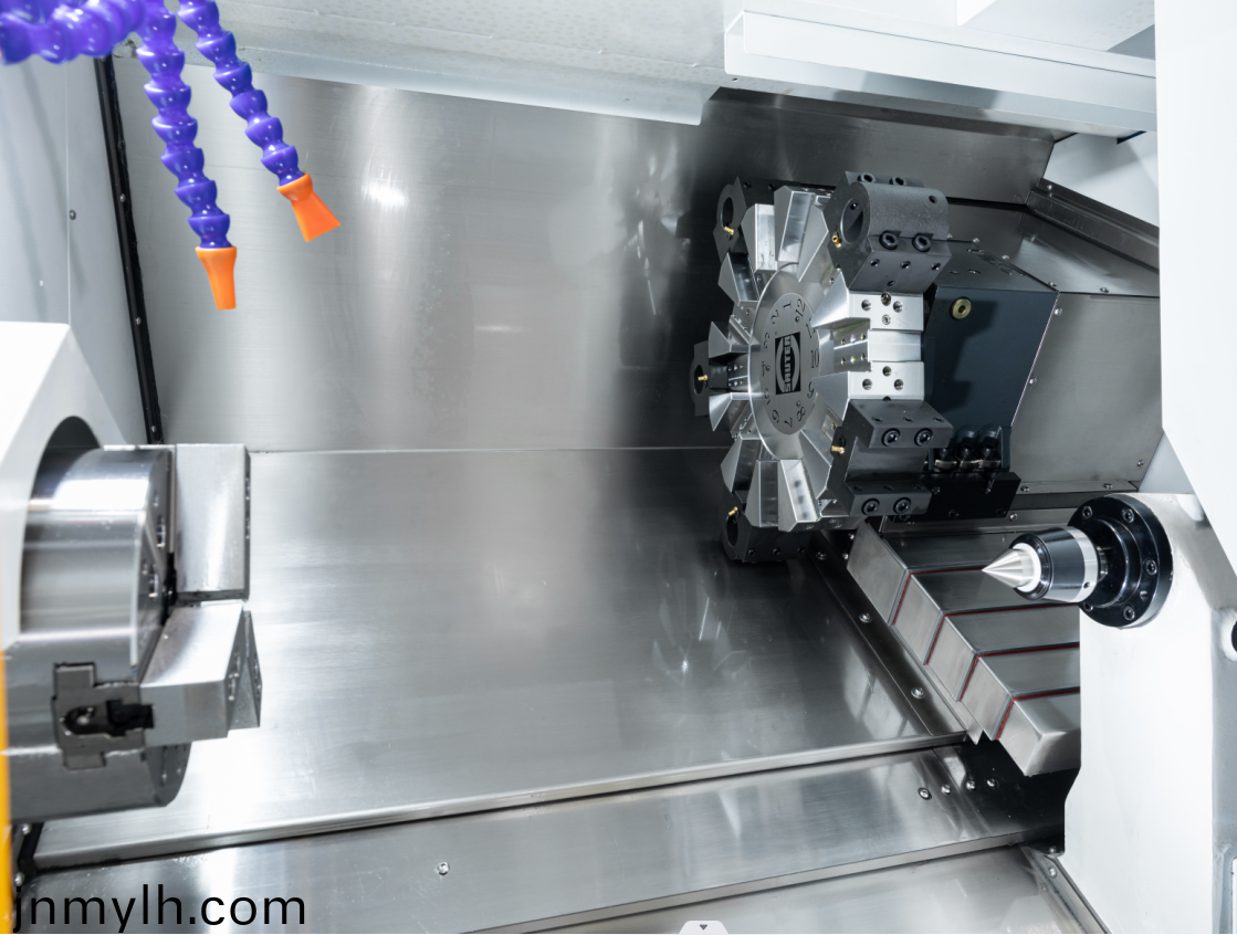 刀墖(ta)數(shù)(shu)控(kong)車(chē)牀(chuang)（可加(jia)工(gong)500長(zhǎng)）