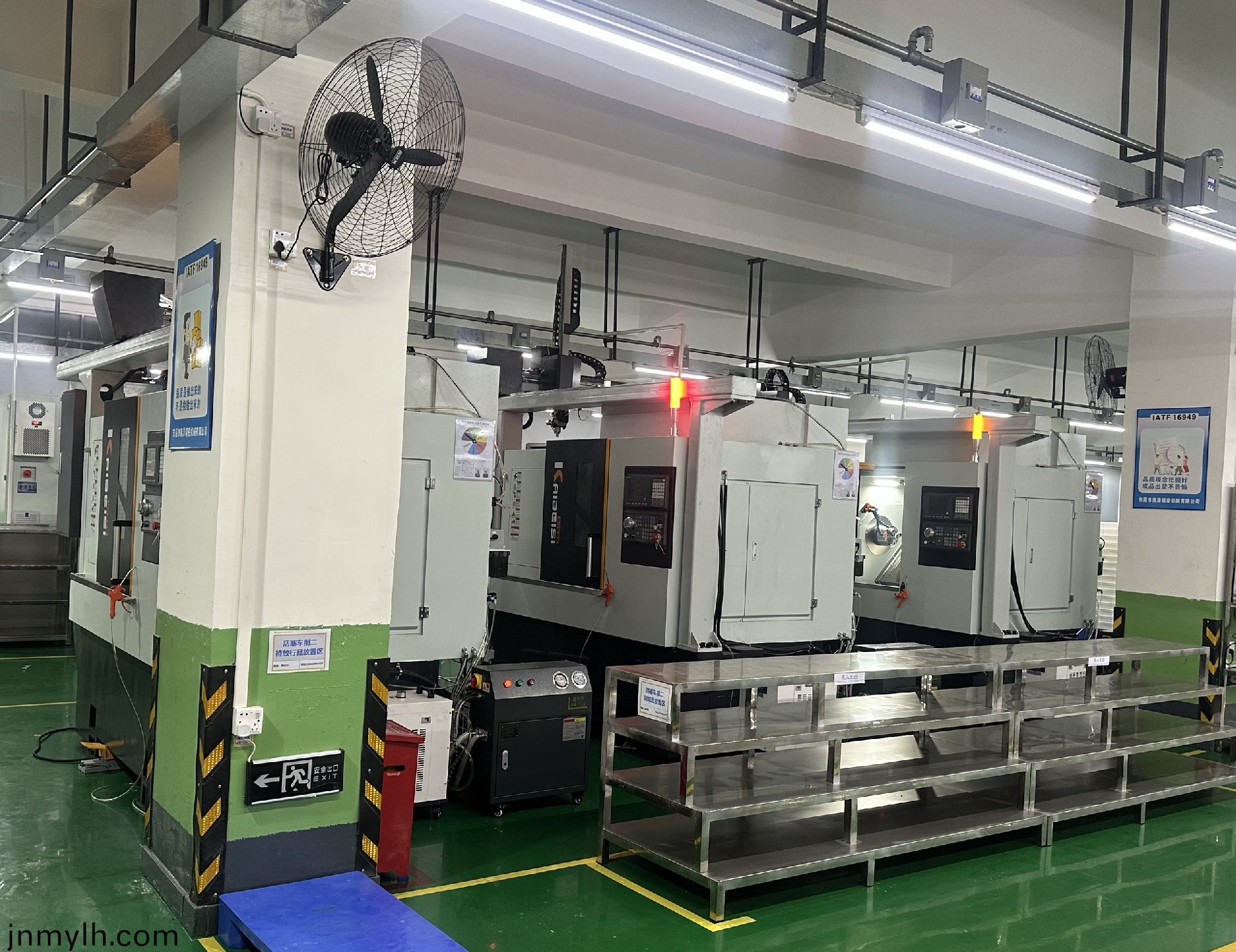 車(che)牀+機(ji)械(xie)手(shou)一體(ti)機(ji)